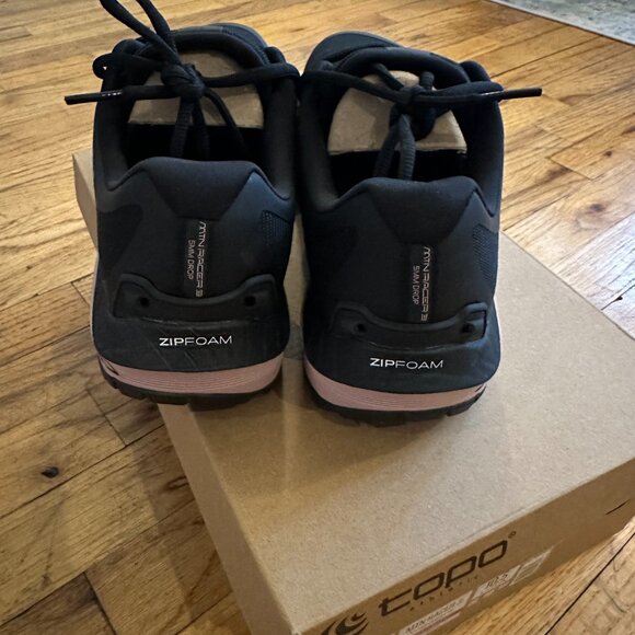 Topo Running Shoes TRAIL runners MTN Racer 3 hiking vibram Sneakers women 10.5 - Picture 2 of 4